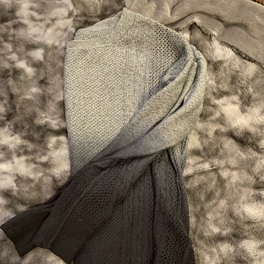 Ombré American eagle sweater. Brand new